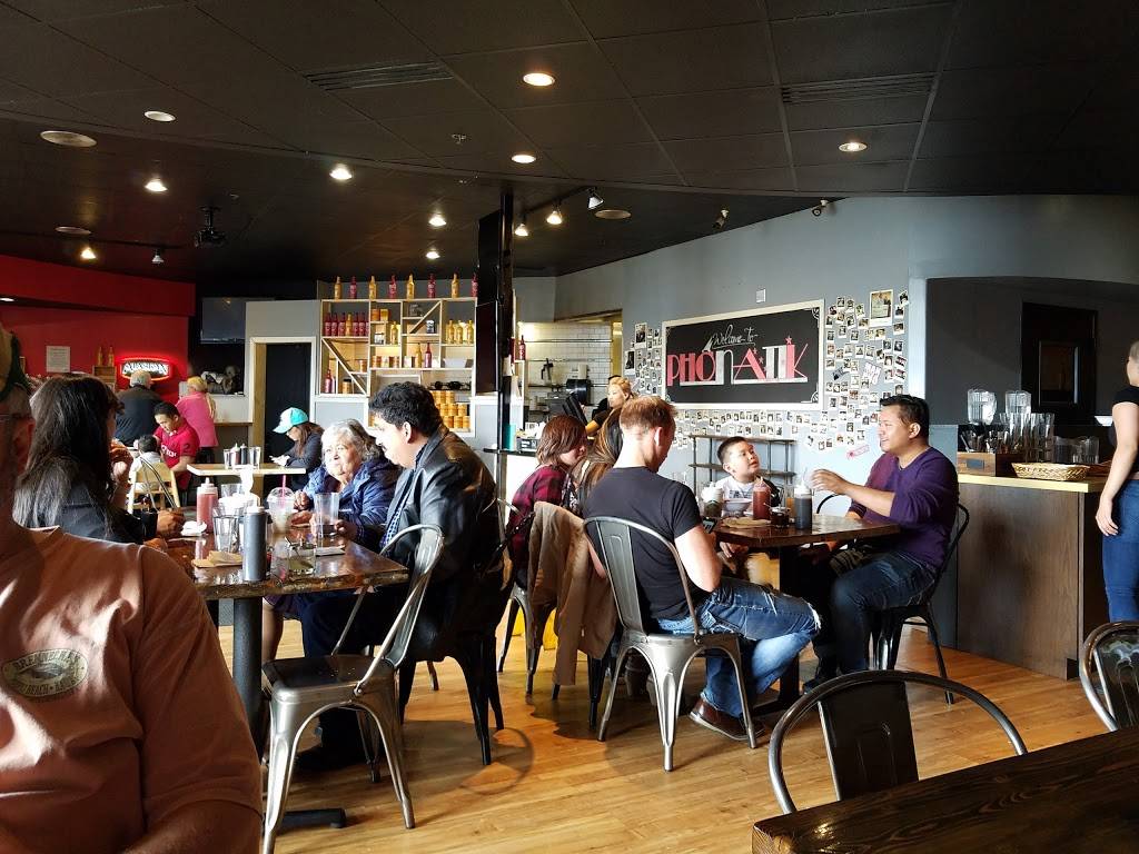 PHOnatik Vietnamese Cuisine & Lounge | restaurant | 901 E Dimond Blvd, Anchorage, AK 99515, USA | 9073368880 OR +1 907-336-8880