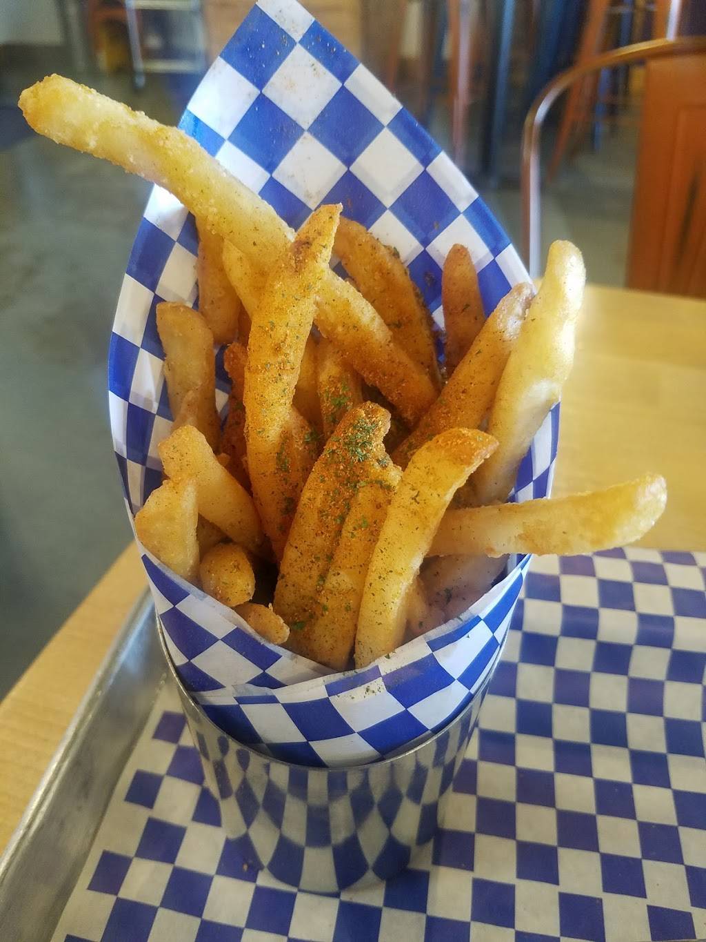 Beltway Burgers & Bites | restaurant | 8111 North Sam Houston Pkwy W Suite 200, Houston, TX 77064, USA | 3463144934 OR +1 346-314-4934