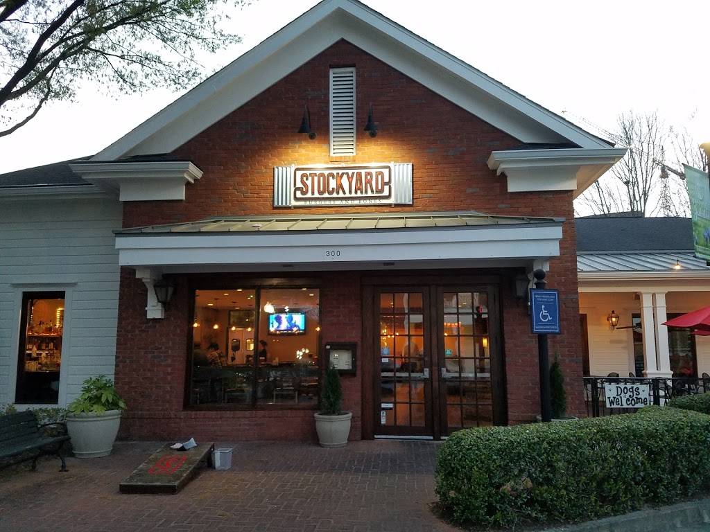 Stockyard Burgers and Bones | restaurant | 2850 Paces Ferry Rd SE, Atlanta, GA 30339, USA | 6783101095 OR +1 678-310-1095