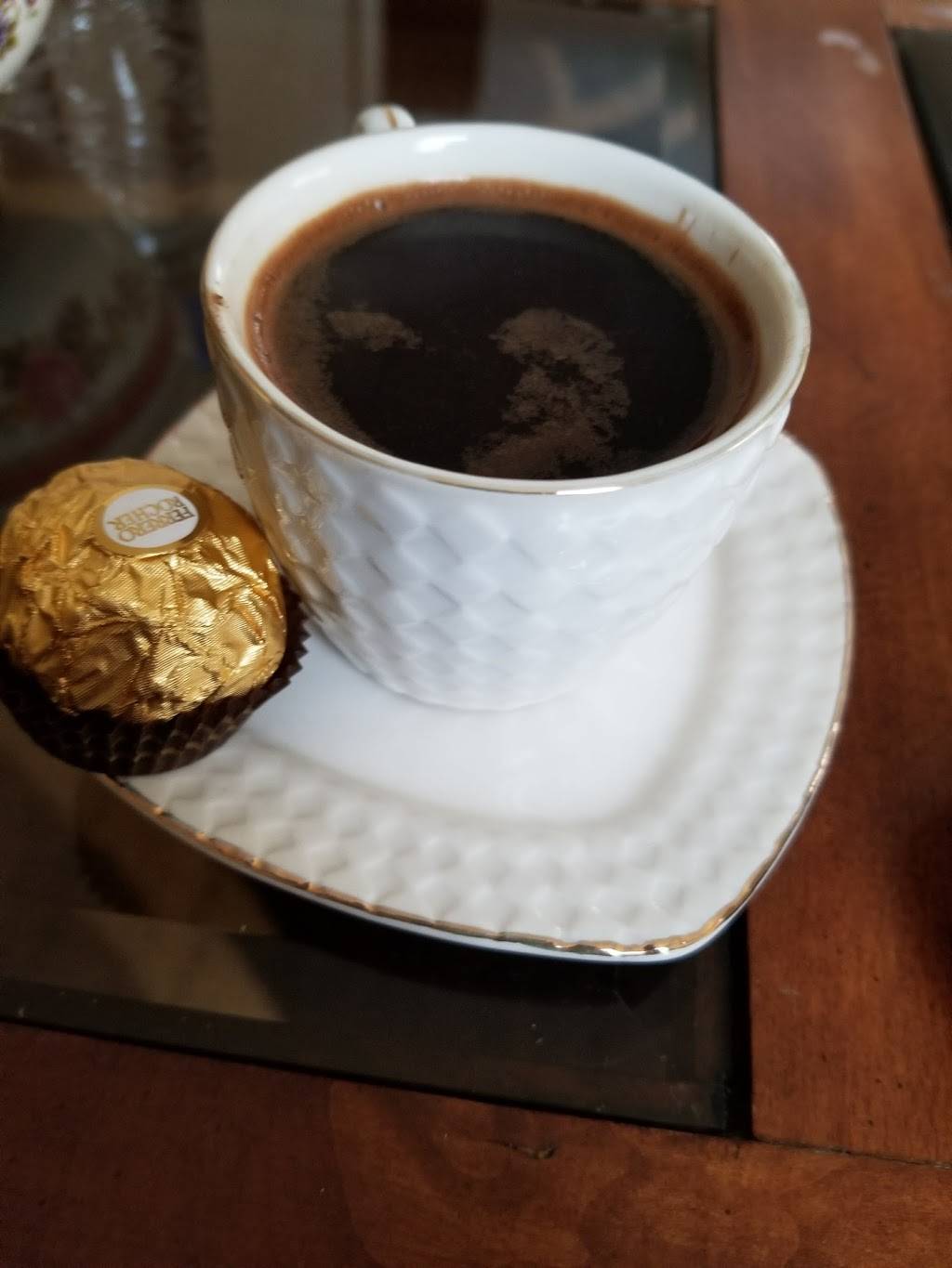 Kan Zaman | restaurant | 1616 W 25th St, Cleveland, OH 44113, USA | 2166212222 OR +1 216-621-2222