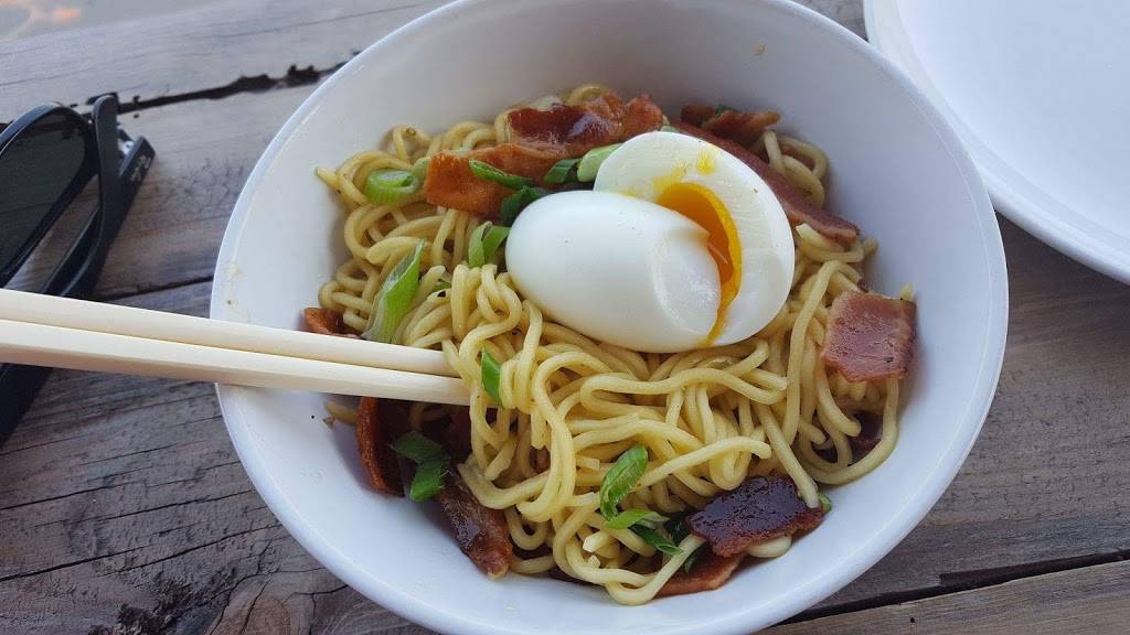 The Bitter Alibi | restaurant | 825 Houston St, Chattanooga, TN 37403, USA | 4233625070 OR +1 423-362-5070