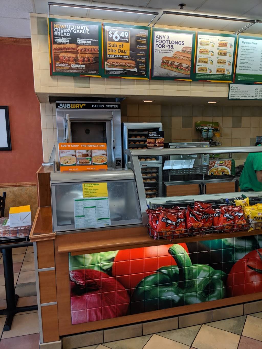 Subway | restaurant | 501 S Reino Rd B, Thousand Oaks, CA 91362, USA | 8053769557 OR +1 805-376-9557