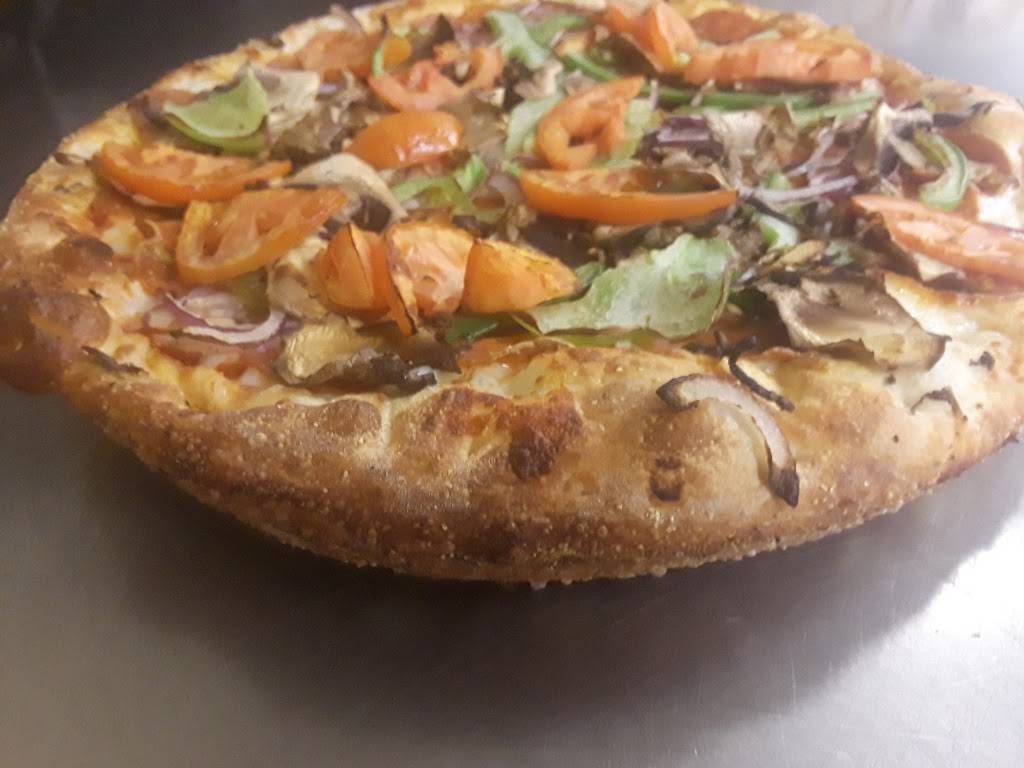 R.Kidds Pizza & Wings | restaurant | 3415 W Glendale Ave, Phoenix, AZ 85051, USA | 6028414444 OR +1 602-841-4444