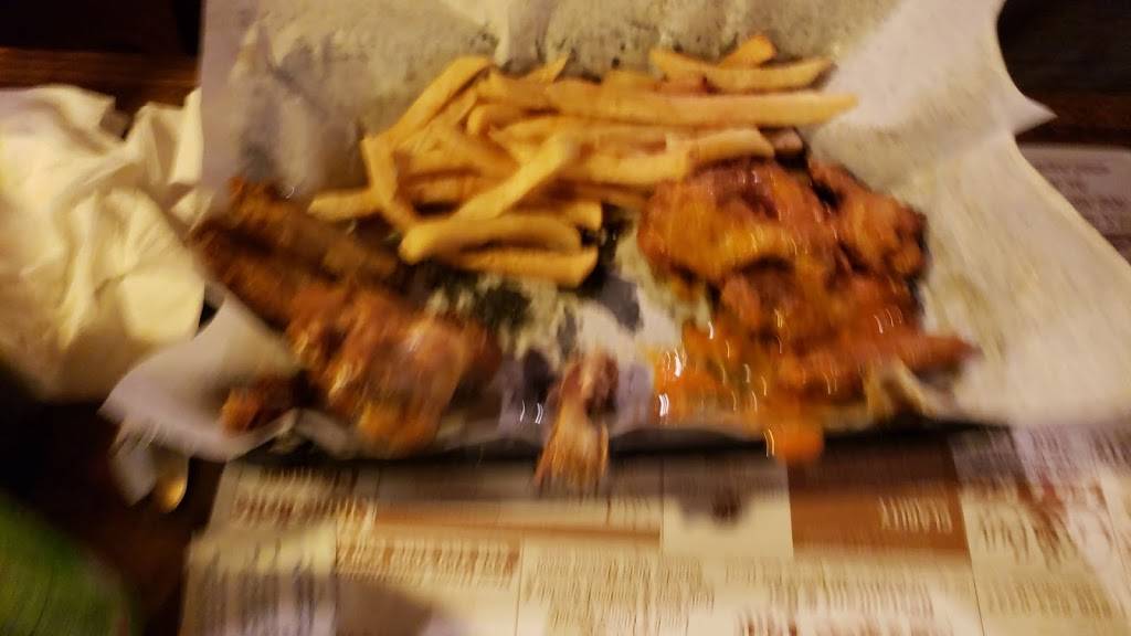 Foxhole Pub | restaurant | 1215 Angelo Rd, Sparta, WI 54656, USA | 6082696271 OR +1 608-269-6271