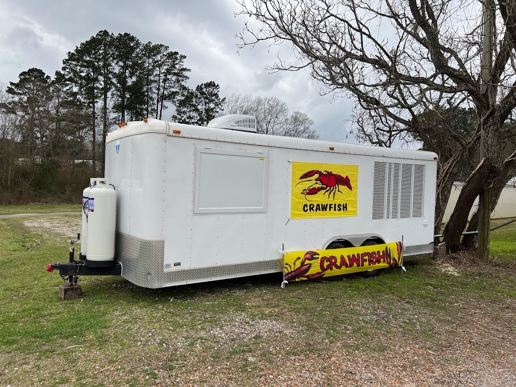 The crawdad hut | restaurant | 3147 W Oak St # A, Jena, LA 71342, USA | 3186137635 OR +1 318-613-7635