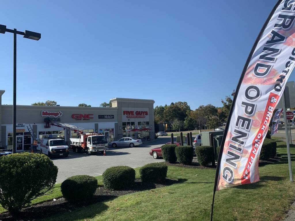 Momo Bistro & brick oven pizza | restaurant | 866 Merriam Ave, Leominster, MA 01453, USA | 9787284999 OR +1 978-728-4999