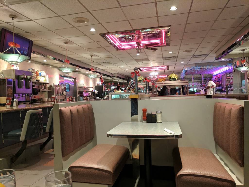 Amity Diner | restaurant | 1426 Whalley Ave, New Haven, CT 06515, USA | 2033971556 OR +1 203-397-1556