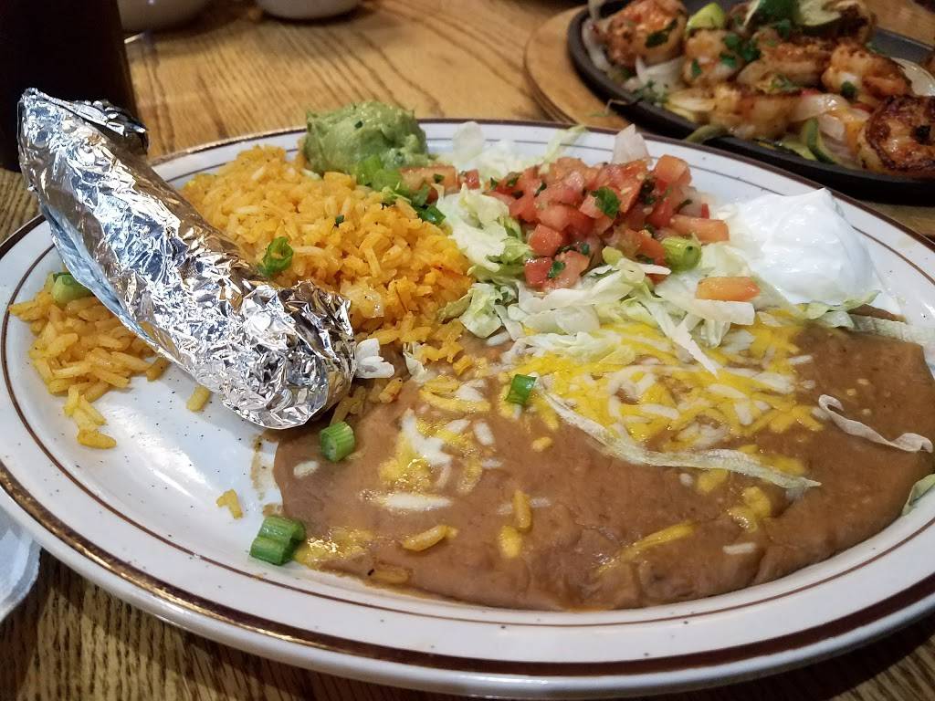 El Potro Mexican cafe Lawrence | restaurant | 3333 Iowa St, Lawrence, KS 66046, USA | 7853312500 OR +1 785-331-2500