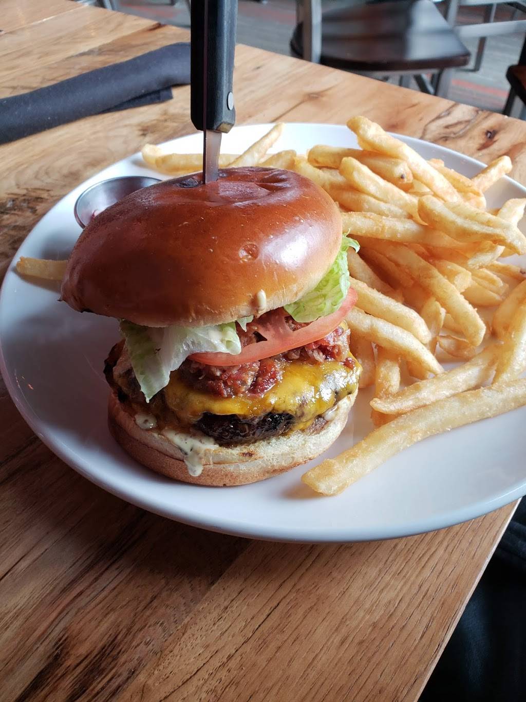 Neat | restaurant | 5175 Transit Rd, Buffalo, NY 14221, USA | 7166326328 OR +1 716-632-6328