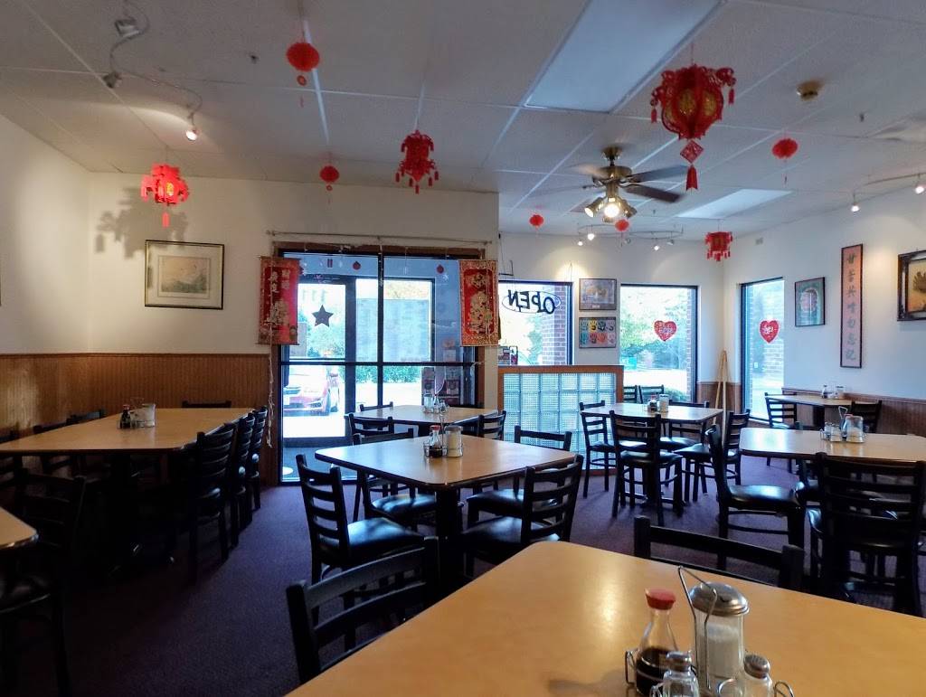 China Star | restaurant | 111 River Pl, Monona, WI 53716, USA | 6086613920 OR +1 608-661-3920
