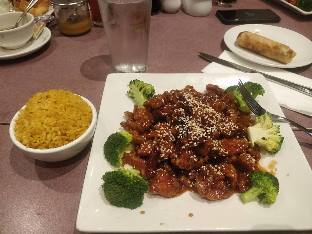 Dot Wo | restaurant | 10600 S Pennsylvania Ave #17, Oklahoma City, OK 73170, USA | 4056914888 OR +1 405-691-4888