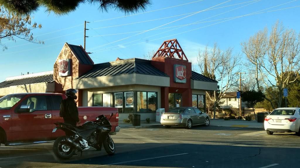 Jack in the Box | restaurant | 570 W Avenue P, Palmdale, CA 93551, USA | 6612738261 OR +1 661-273-8261