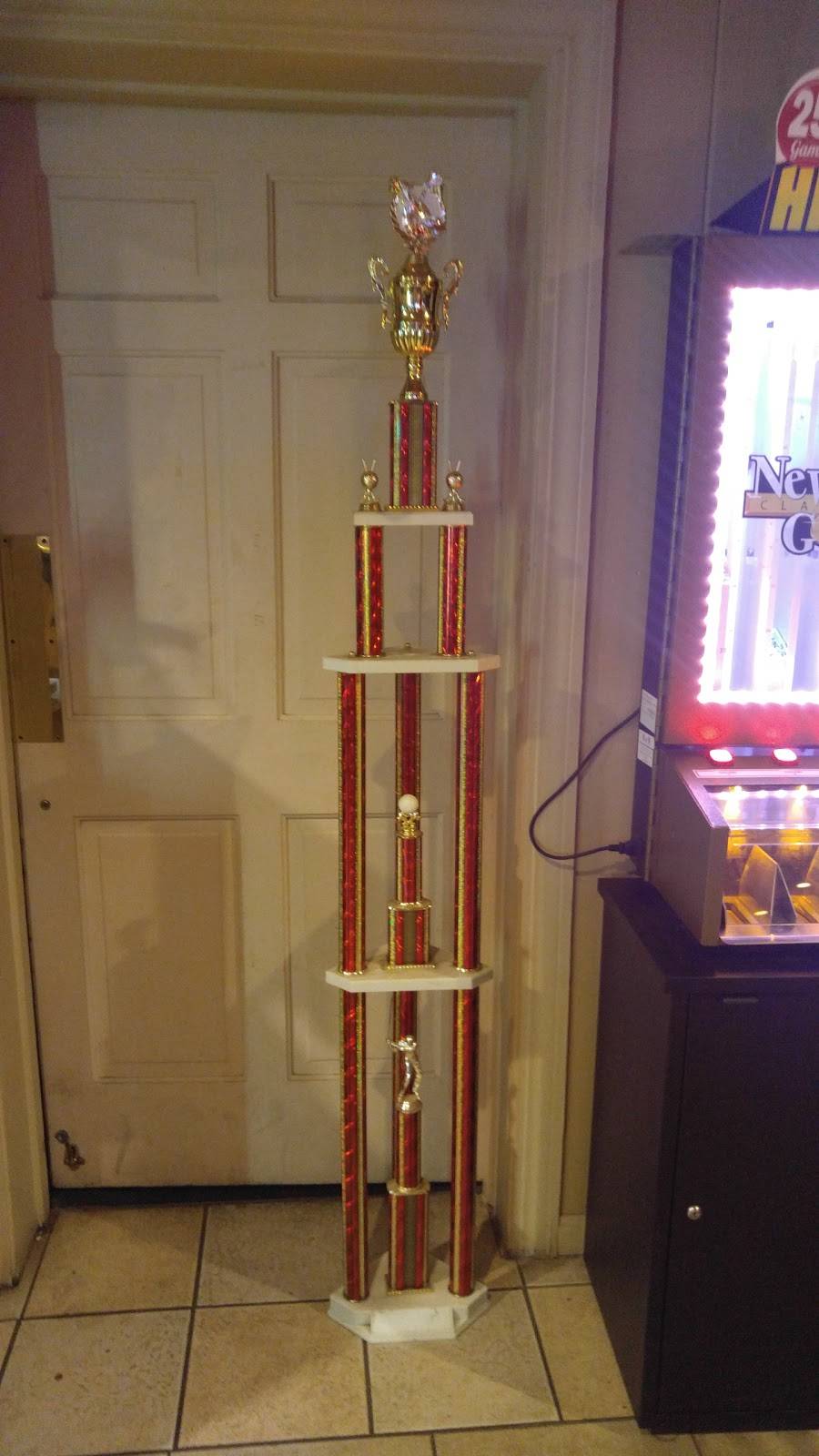 New Albany Roadhouse, Inc. | restaurant | 1702 Gray Brook Ln, New Albany, IN 47150, USA | 8129817777 OR +1 812-981-7777