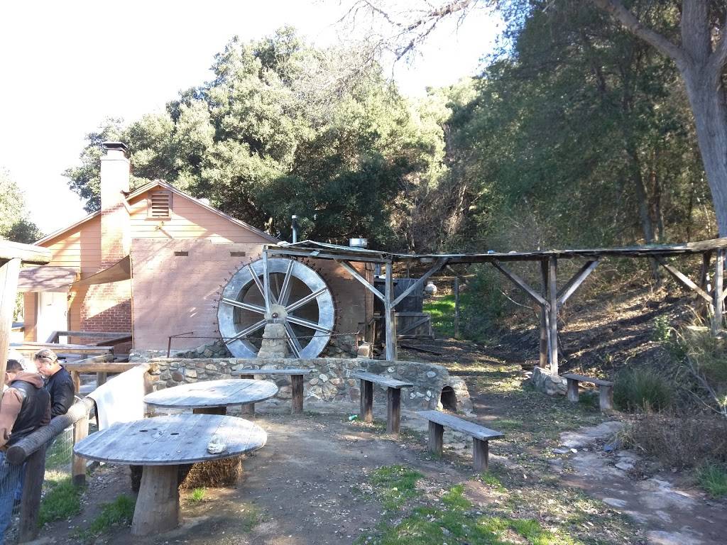 Josies Hideout Saloon | restaurant | 27413 CA-76, Santa Ysabel, CA 92070, USA | 6199616316 OR +1 619-961-6316