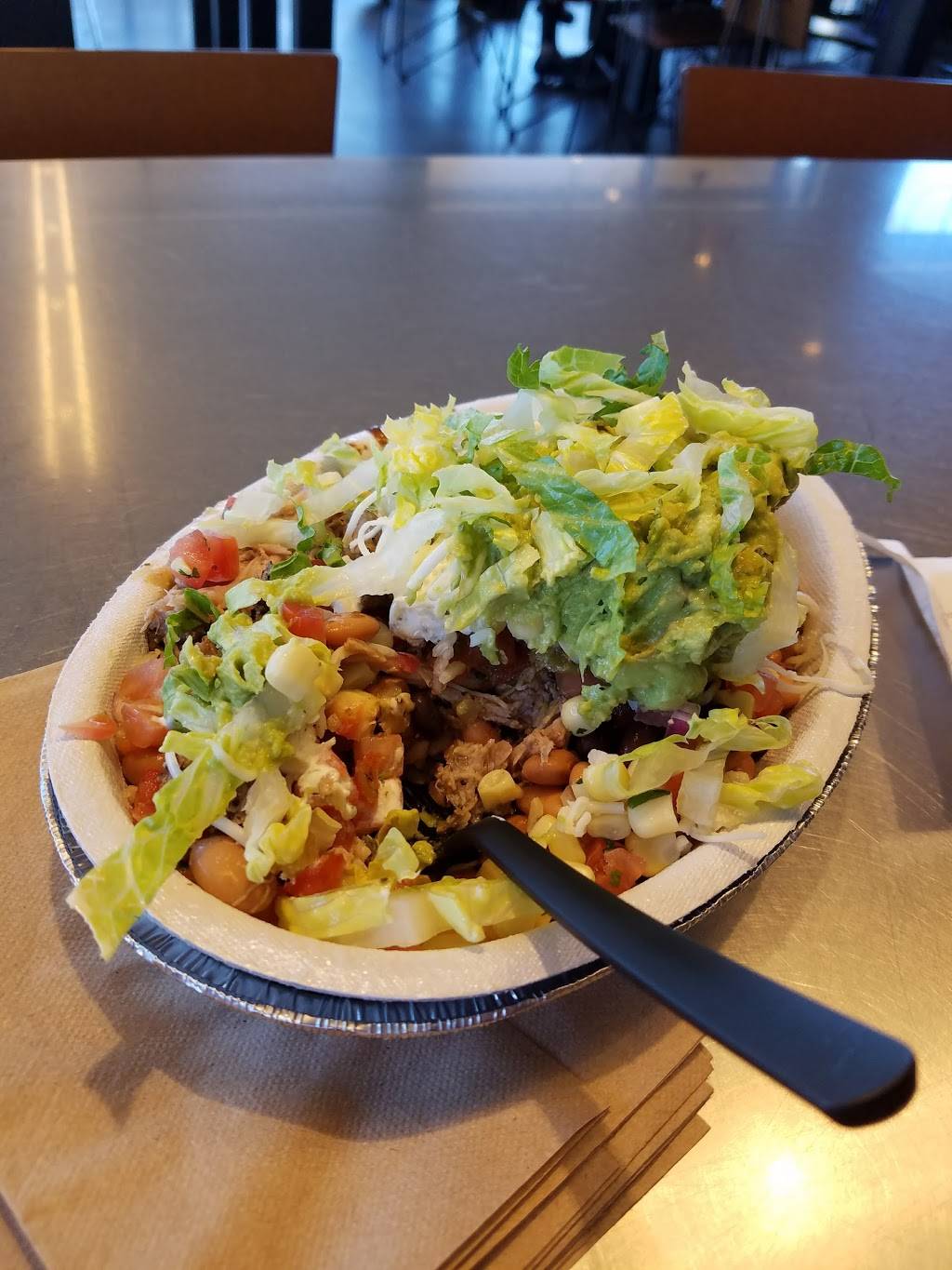 Chipotle Mexican Grill | restaurant | 2075 Cliff Rd, Eagan, MN 55122, USA | 9523038884 OR +1 952-303-8884