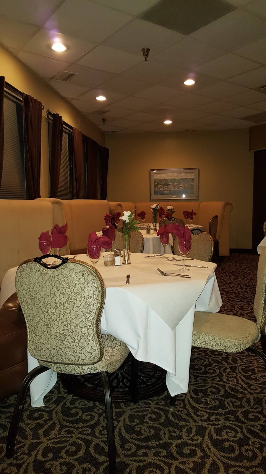 Vannellis by The Lake | restaurant | 55 Lake St S, Forest Lake, MN 55025, USA | 6513952400 OR +1 651-395-2400