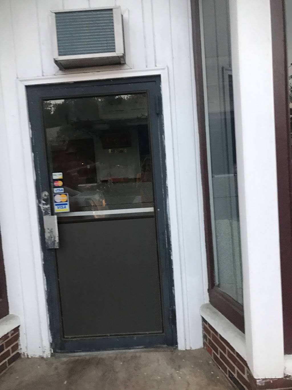 Ming Moon Chinese Restaurant | restaurant | 27 Main St, Stafford Springs, CT 06076, USA | 8606846200 OR +1 860-684-6200