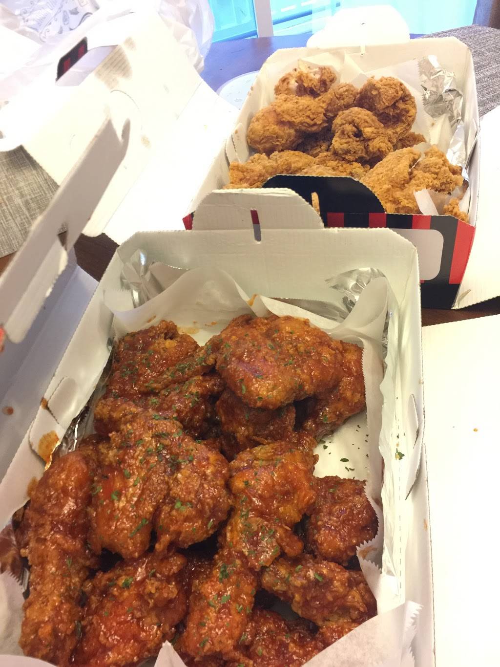 Waker Chicken Express | restaurant | 3301 N Ridge Rd, Ellicott City, MD 21043, USA | 4437451929 OR +1 443-745-1929