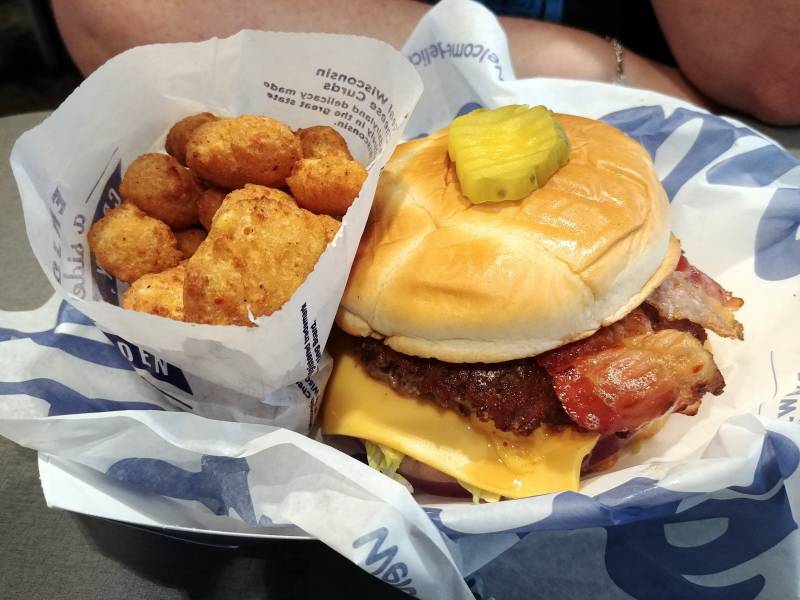 Culvers | restaurant | 1560 Outlet Blvd, Daytona Beach, FL 32117, USA | 3862567888 OR +1 386-256-7888