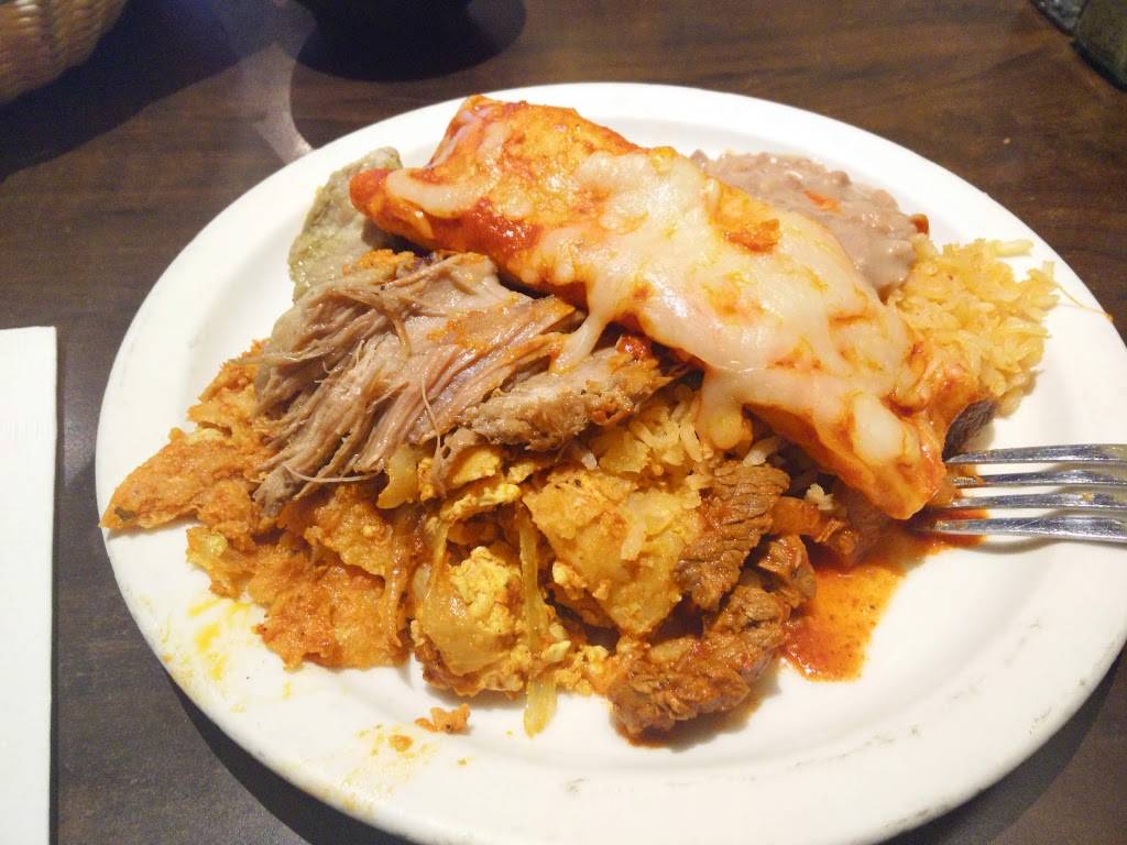 Fonda Don Chon | restaurant | 618 Shoppers Ln, Covina, CA 91723, USA | 6263324712 OR +1 626-332-4712