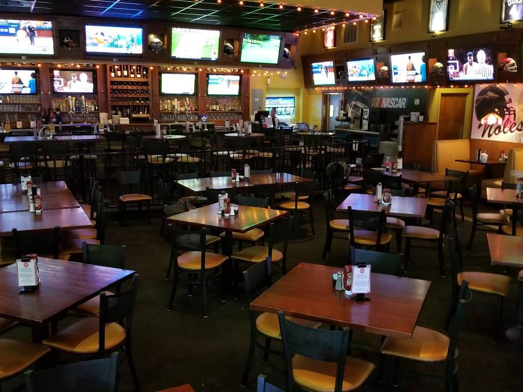 Uptown Charlies Restaurant | restaurant | 5828 N Church St, Greensboro, NC 27455, USA | 3366449447 OR +1 336-644-9447