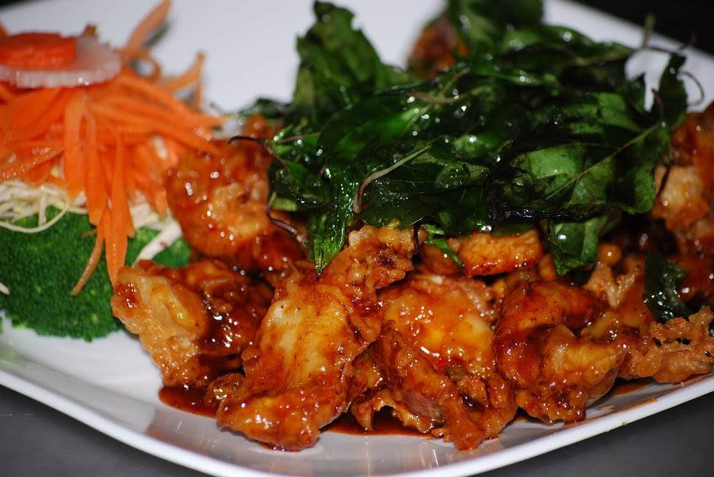 Rice N Noodle Zone | restaurant | 6421 15th Ave NW C, Seattle, WA 98107, USA | 4252082562 OR +1 425-208-2562