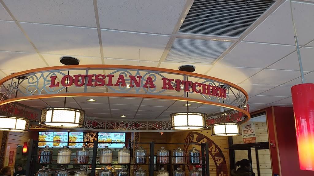 Popeyes Louisiana Kitchen | restaurant | Popeyes Louisiana Kitchen, 164 Main St, Binghamton, NY 13905, USA | 6072177233 OR +1 607-217-7233