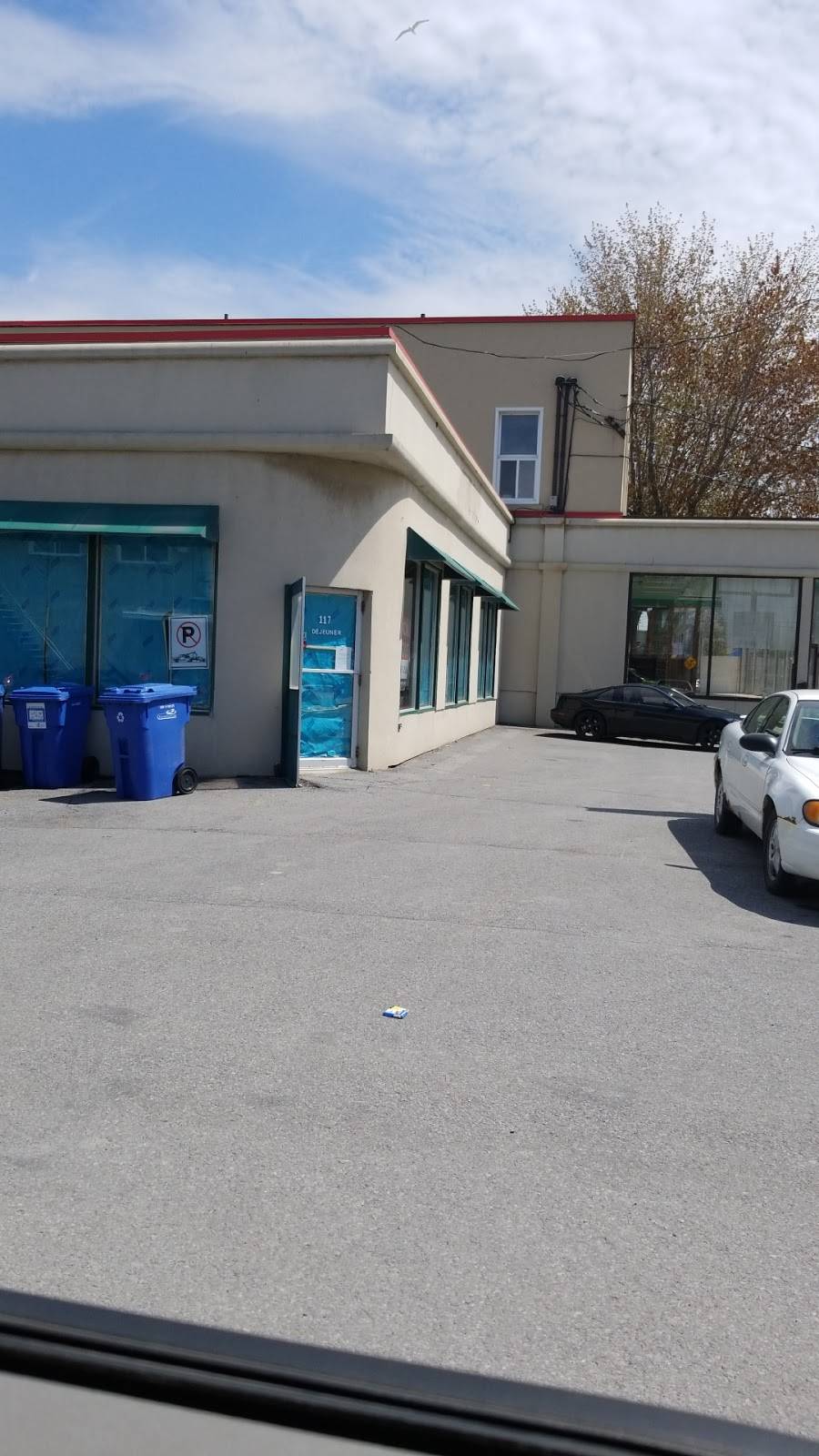 Subway | restaurant | 117 Rue St Laurent, Beauharnois, QC J6N 1V8, Canada | 4502253336 OR +1 450-225-3336