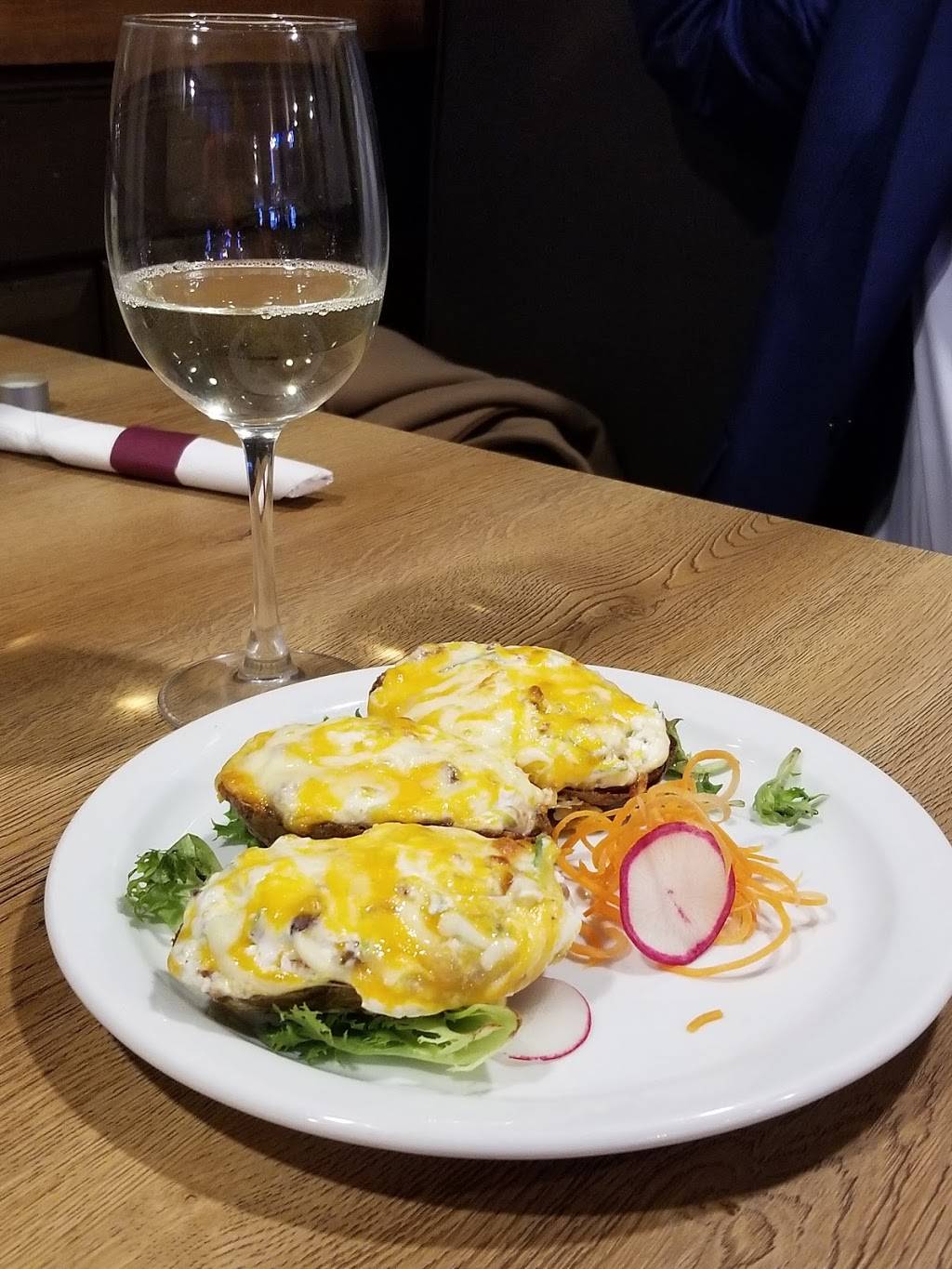 Le Bistro den Face | restaurant | 292 Dupalais, Saint-Jérôme, QC J7Z 1X8, Canada | 4506026663 OR +1 450-602-6663