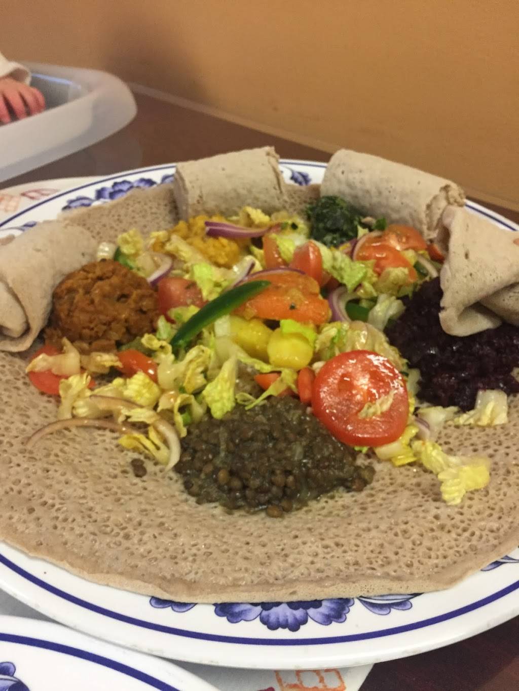 Meseret Ethiopian Restaurant | restaurant | 3867 Minnehaha Ave S, Minneapolis, MN 55406, USA | 6123544419 OR +1 612-354-4419
