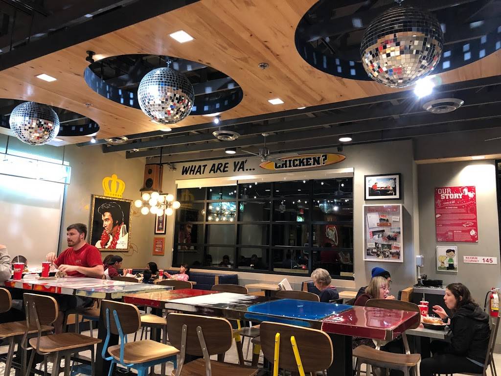 Raising Canes Chicken Fingers | meal takeaway | 6352 E Broadway Blvd, Tucson, AZ 85710, USA | 5203735203 OR +1 520-373-5203