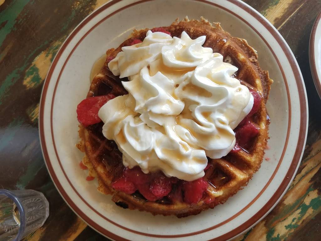 BJs Kountry Kitchen | restaurant | 4944 N Blackstone Ave, Fresno, CA 93726, USA | 5592288864 OR +1 559-228-8864