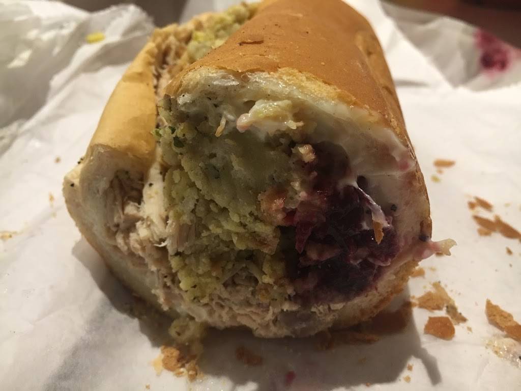 Capriottis Sandwich Shop | restaurant | 2124 Silverside Rd, Wilmington, DE 19803, USA | 3024799818 OR +1 302-479-9818