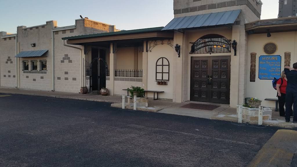 El Conquistador Restaurant | restaurant | 4508 W Waco Dr, Waco, TX 76710, USA | 2547724596 OR +1 254-772-4596