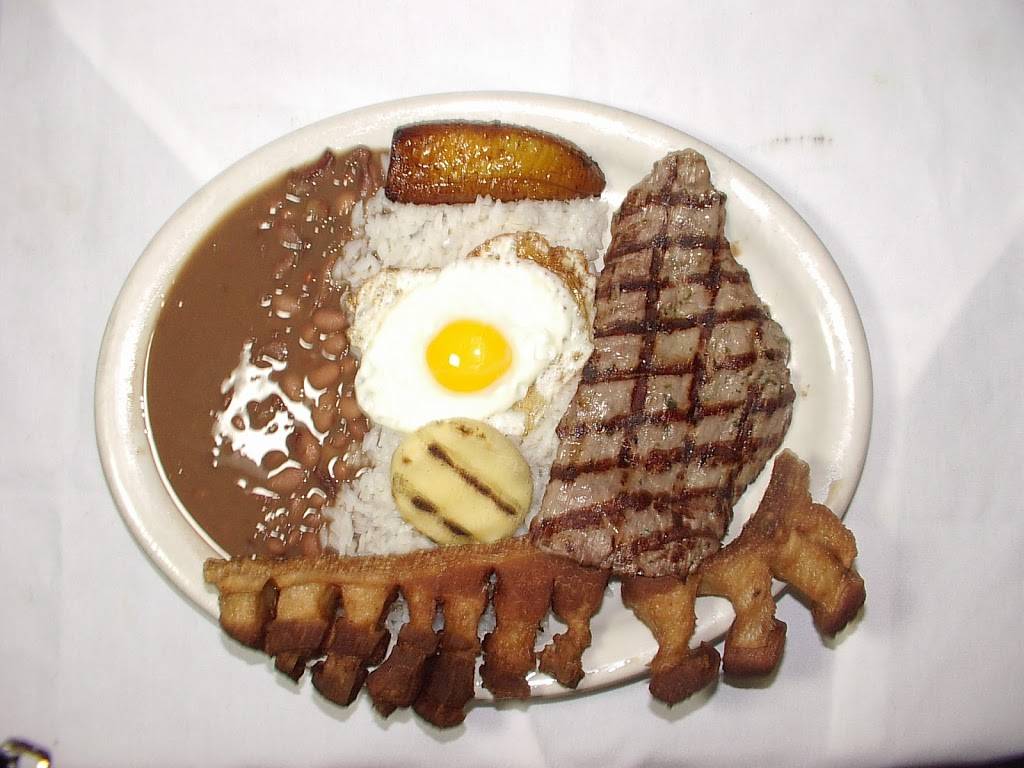 La Finca Restaurant Corporation | restaurant | 170 Broadway, Hicksville, NY 11801, USA | 5169350951 OR +1 516-935-0951