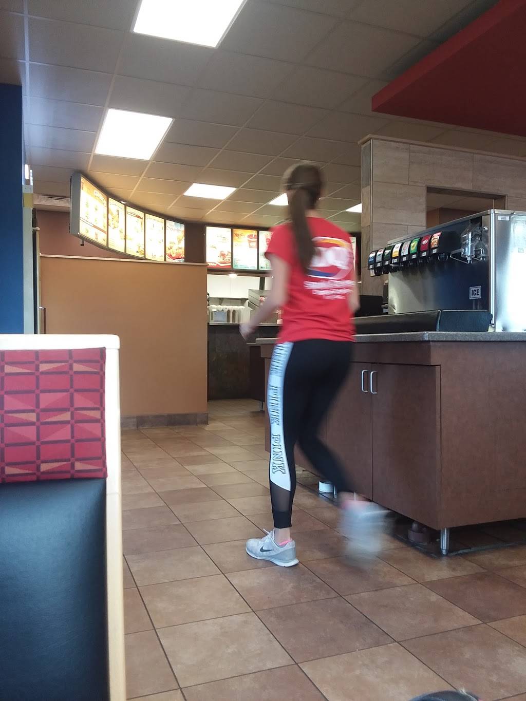 Dairy Queen Grill & Chill | restaurant | 1171 S Main St, Sauk Centre, MN 56378, USA | 3203523930 OR +1 320-352-3930