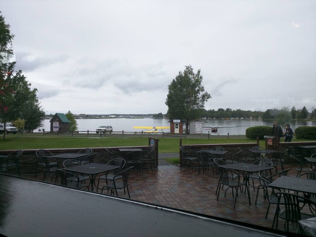 Flying Machine Restaurant | restaurant | 4800 Spenard Rd, Anchorage, AK 99517, USA | 9072662249 OR +1 907-266-2249