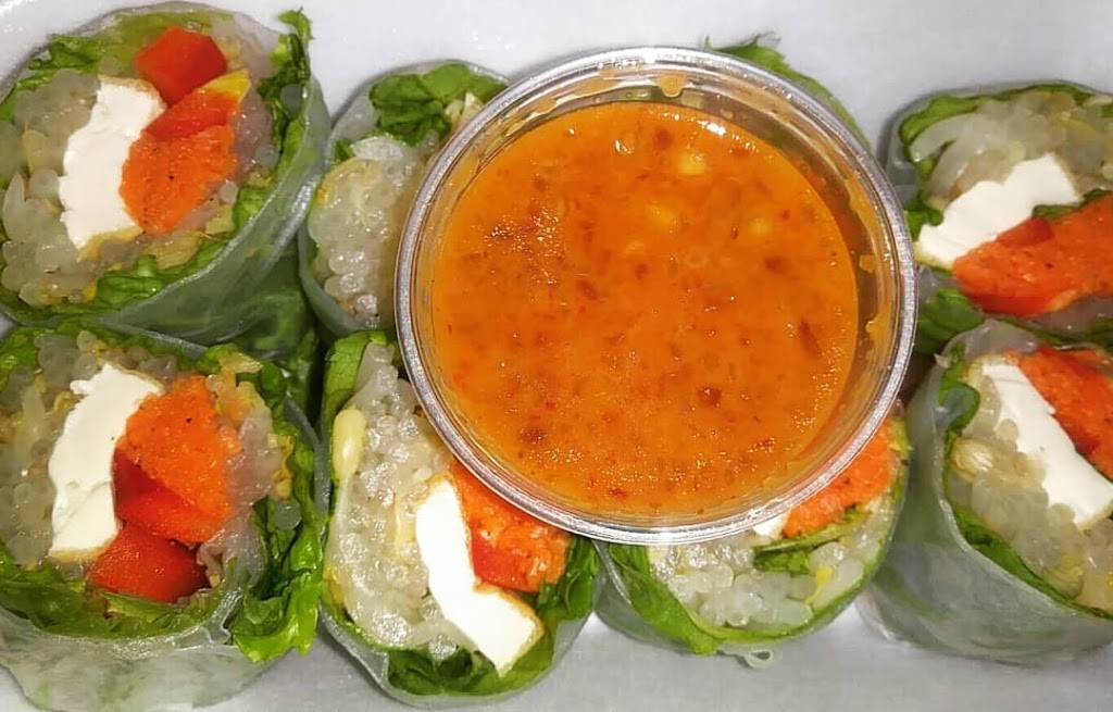 Lemongrass Thai Restaurant | restaurant | 847 Albion Rd, Etobicoke, ON M9V 1A3, Canada | 4167441368 OR +1 416-744-1368