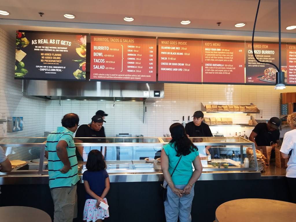 Chipotle Mexican Grill | restaurant | 4444 1st Ave NE Suite 538, Cedar Rapids, IA 52402, USA | 3193934025 OR +1 319-393-4025