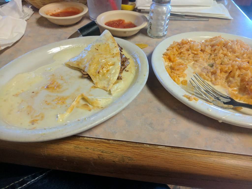 Iguanas Mexican Restaurant | restaurant | 1207 N Illinois Ave, Harrisburg, AR 72432, USA | 8705789668 OR +1 870-578-9668