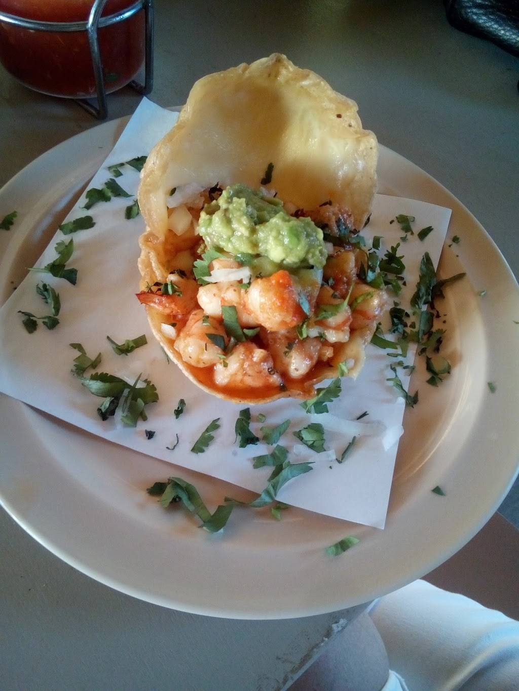 Taqueria & Sport Bar Chelinda | restaurant | Blvd. Benito Juárez #382, Echeverria, 22703 Rosarito, B.C., Mexico | 016616881555 OR +52 661 688 1555