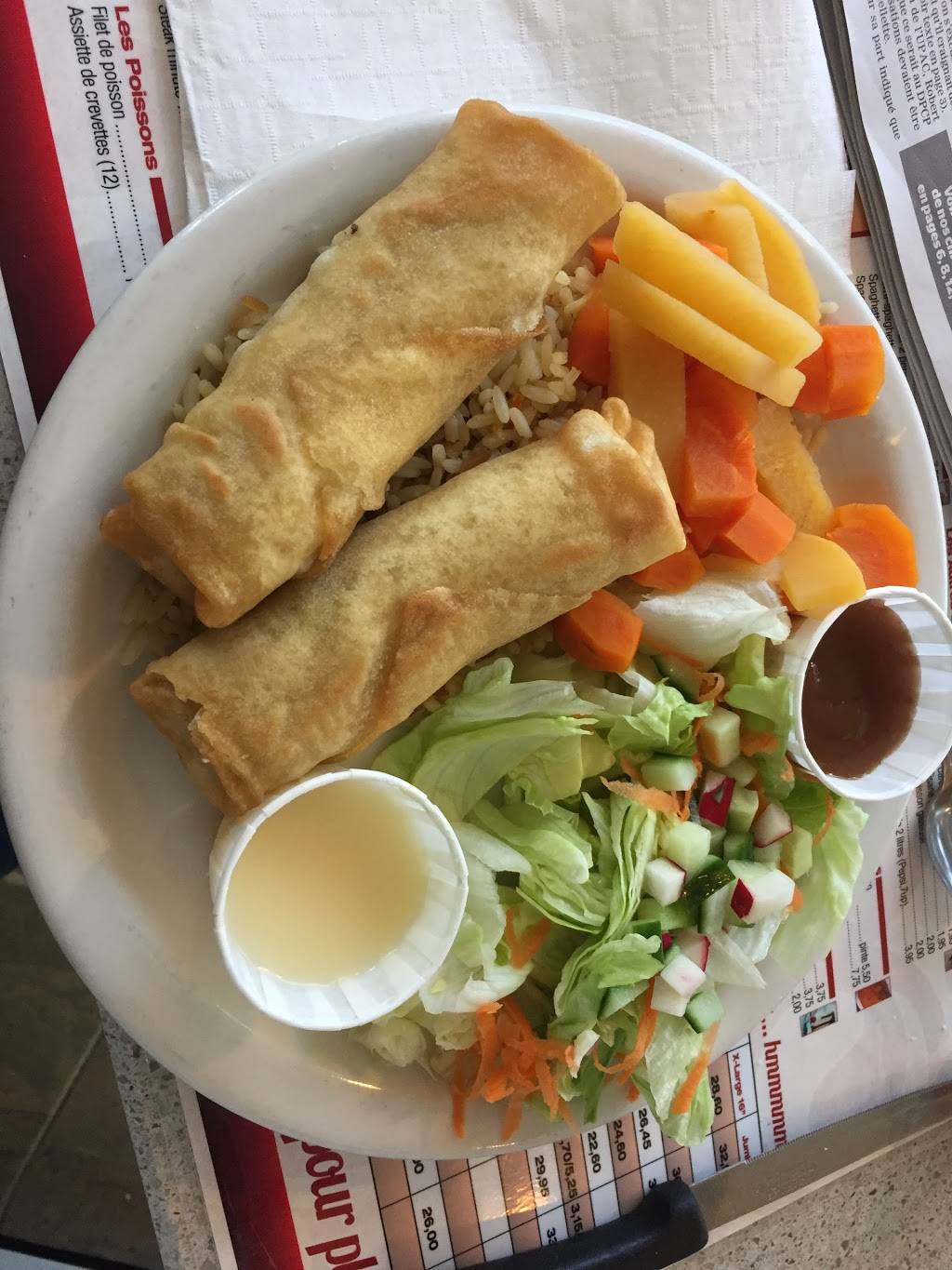 Casse-Croute Chez Pat | restaurant | 537 Avenue Champlain, Disraeli, QC G0N 1E0, Canada | 4184491794 OR +1 418-449-1794