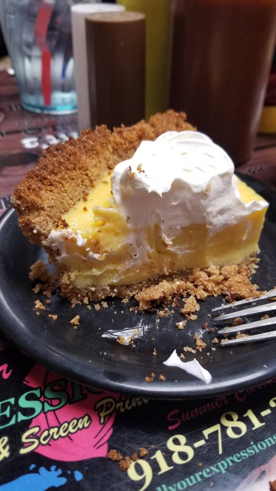 Runts Bar BQ & Grill | restaurant | 3003 W Okmulgee Ave, Muskogee, OK 74401, USA | 9186813900 OR +1 918-681-3900