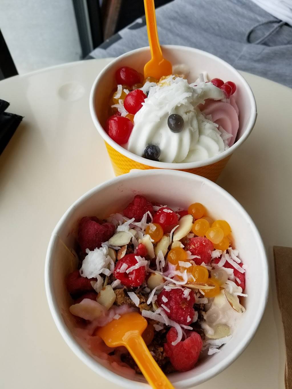 Orange Leaf Frozen Yogurt | restaurant | 16811 Burke St, Omaha, NE 68118, USA | 4029347800 OR +1 402-934-7800
