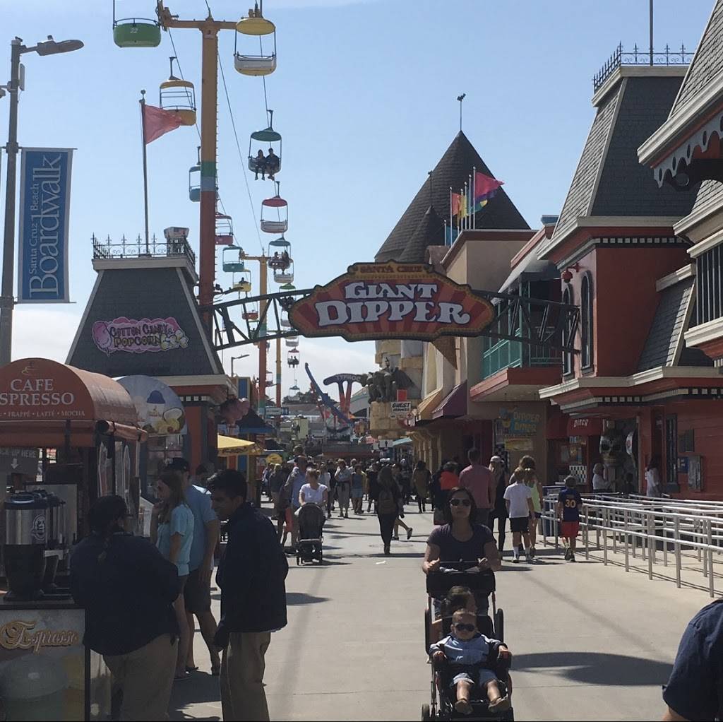 Cotton Candy | meal takeaway | 711 Beach St, Santa Cruz, CA 95060, USA | 8314235590 OR +1 831-423-5590