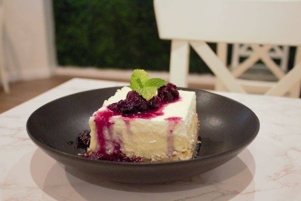 Honeycomb Cafe | restaurant | 4141 S Tamiami Trail Suite 10, Sarasota, FL 34231, USA | 9419236441 OR +1 941-923-6441