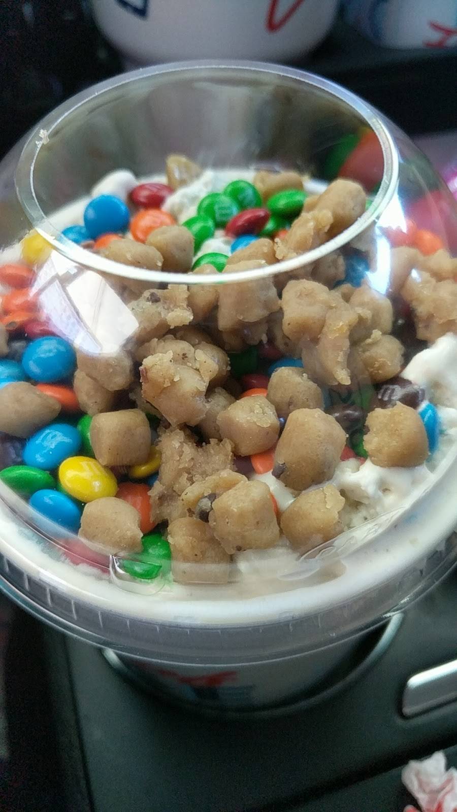 Sonic Drive-In | restaurant | 11780 Amargosa Rd, Victorville, CA 92392, USA | 7609498827 OR +1 760-949-8827