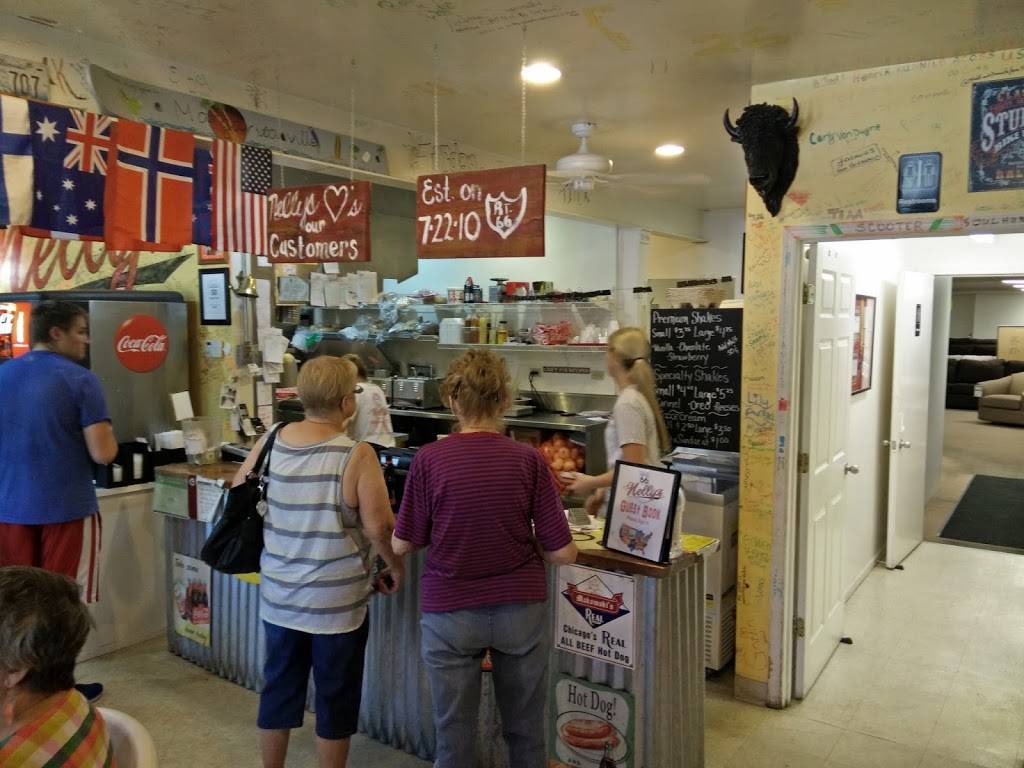 The Wine Cafe | restaurant | 130 Bridge St, Wilmington, IL 60481, USA | 8154769009 OR +1 815-476-9009