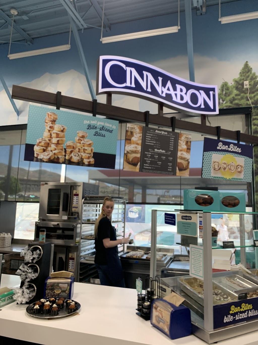 Maverik Adventures First Stop | restaurant | 3569 N Thanksgiving Way, Lehi, UT 84043, USA | 8017682764 OR +1 801-768-2764