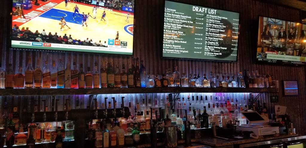 Richmond Republic | restaurant | 4459 Amboy Rd, Staten Island, NY 10312, USA | 7183567425 OR +1 718-356-7425